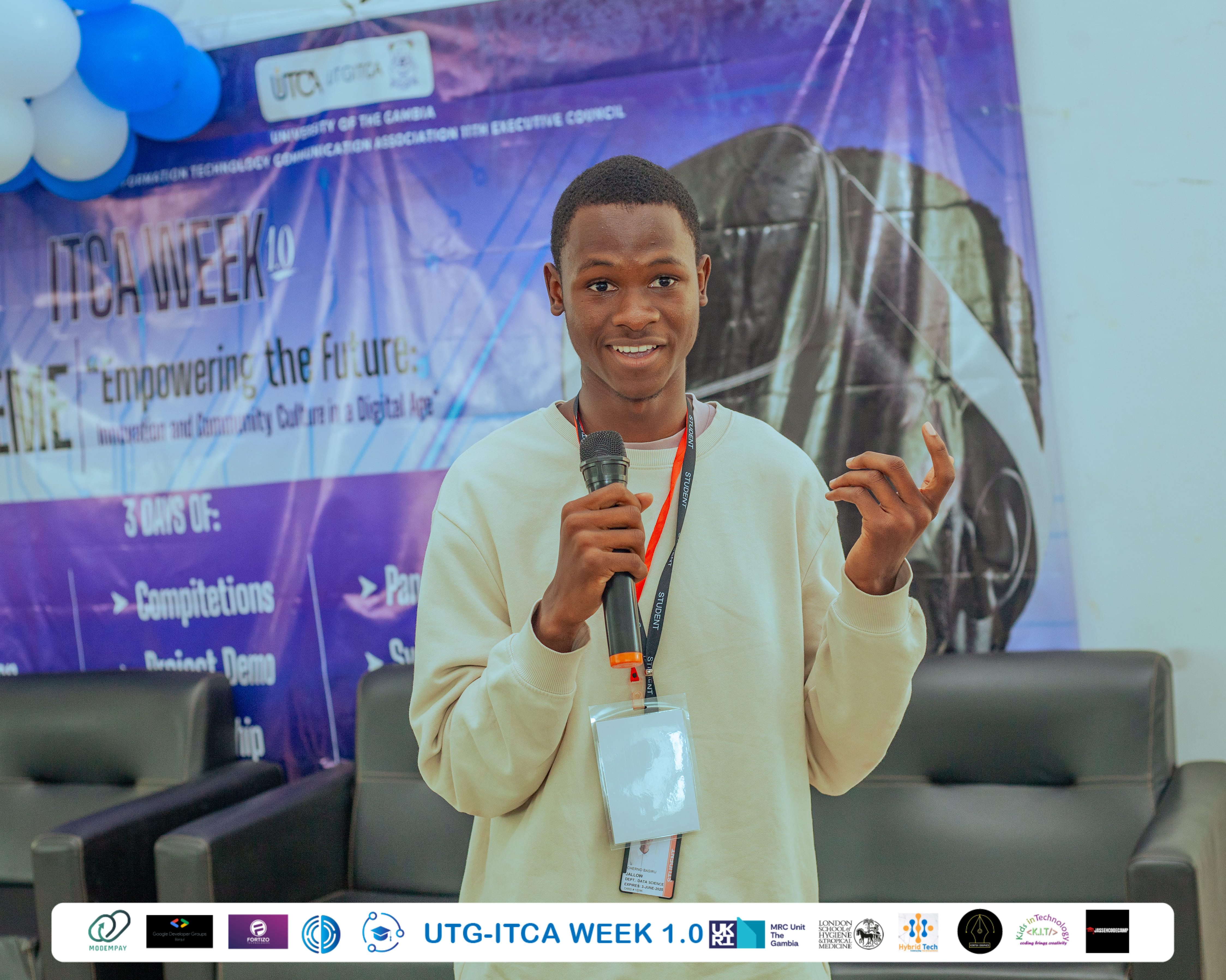 Pneumonia detection demo at UTG ICT Week 2025